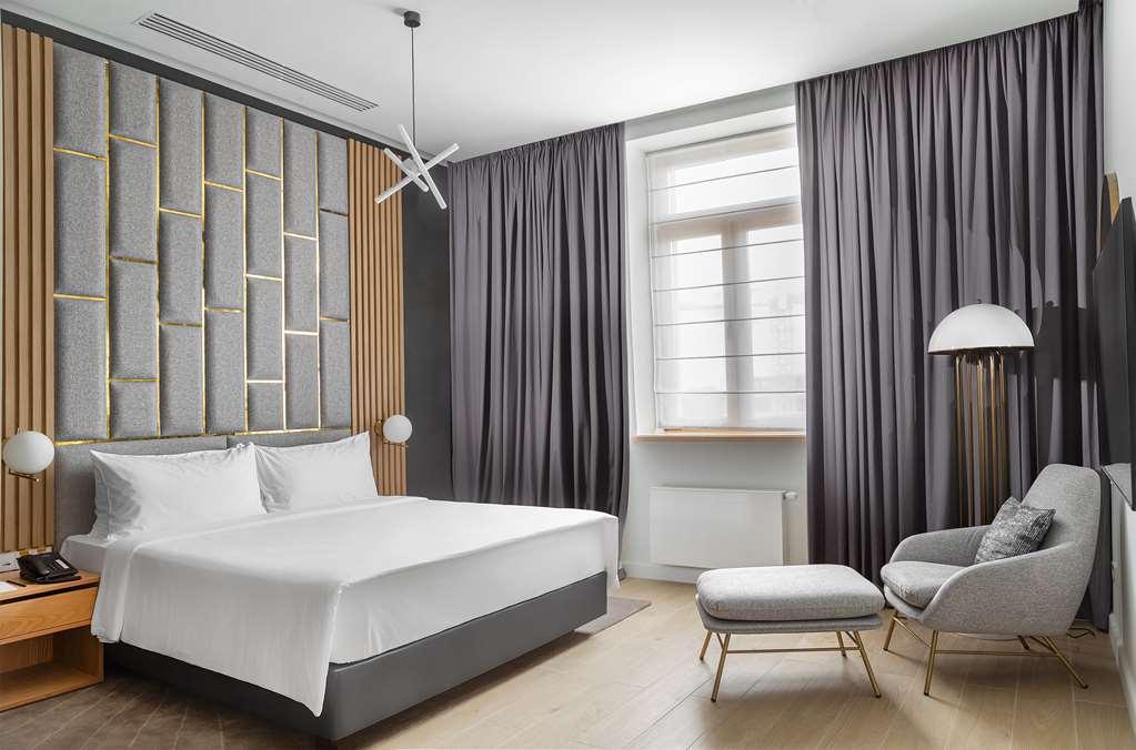 Hotel The Basilian Minsk, Curio Collection By Hilton Habitación foto