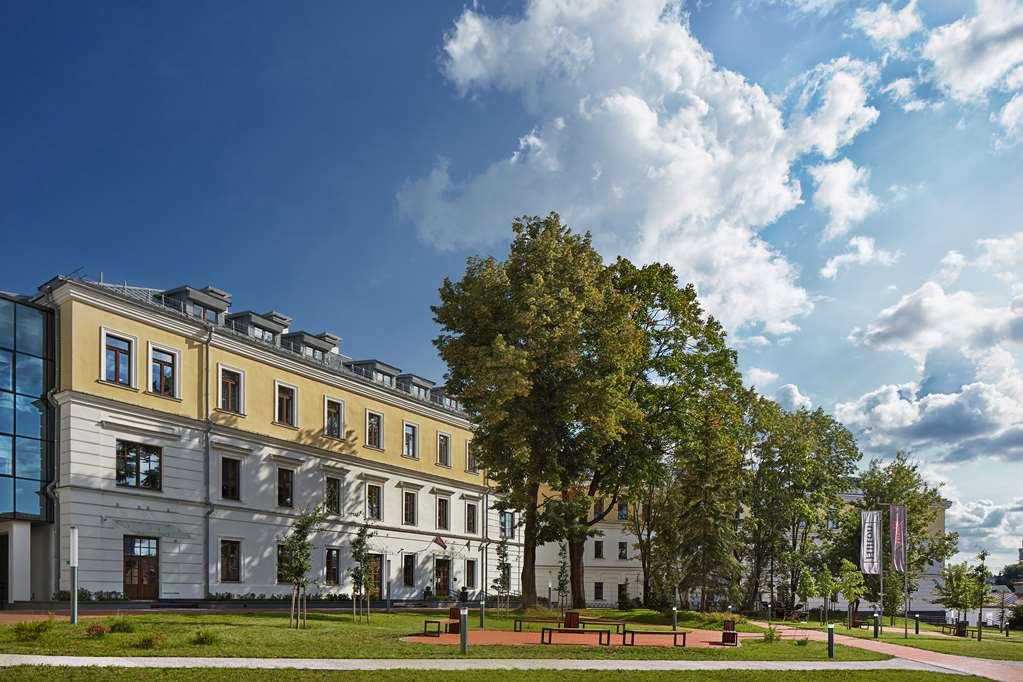 Hotel The Basilian Minsk, Curio Collection By Hilton Exterior foto