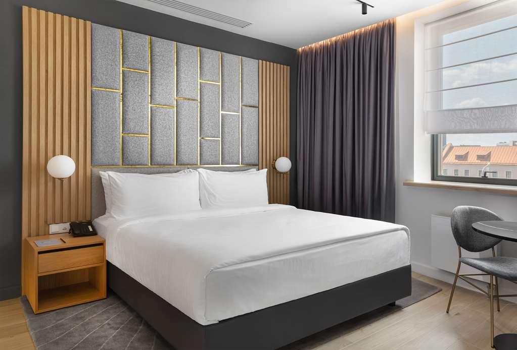 Hotel The Basilian Minsk, Curio Collection By Hilton Habitación foto